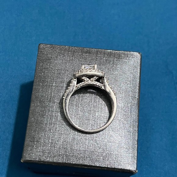 kay jewelers engagement ring - Picture 4 of 4